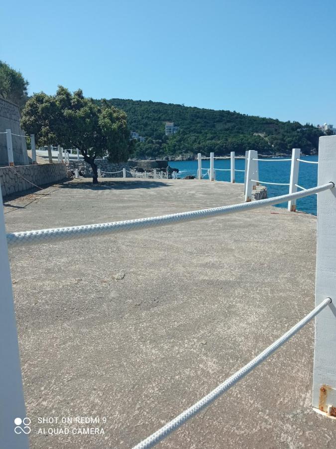 אוטייהא Apartmani Lux Sea מראה חיצוני תמונה