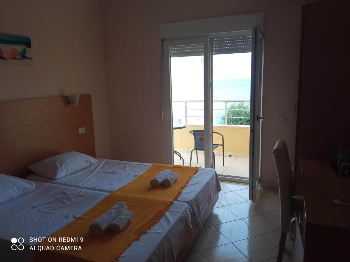 אוטייהא Apartmani Lux Sea מראה חיצוני תמונה
