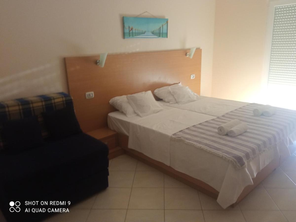 אוטייהא Apartmani Lux Sea מראה חיצוני תמונה