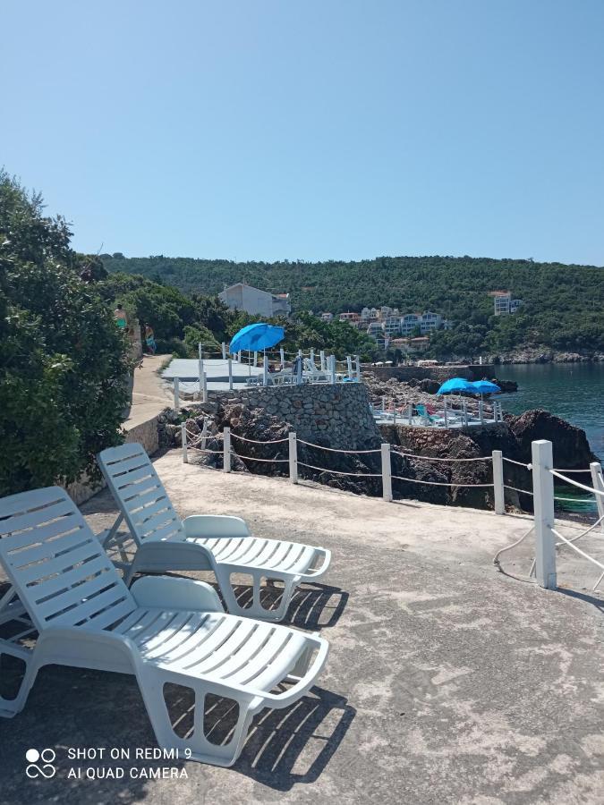 אוטייהא Apartmani Lux Sea מראה חיצוני תמונה