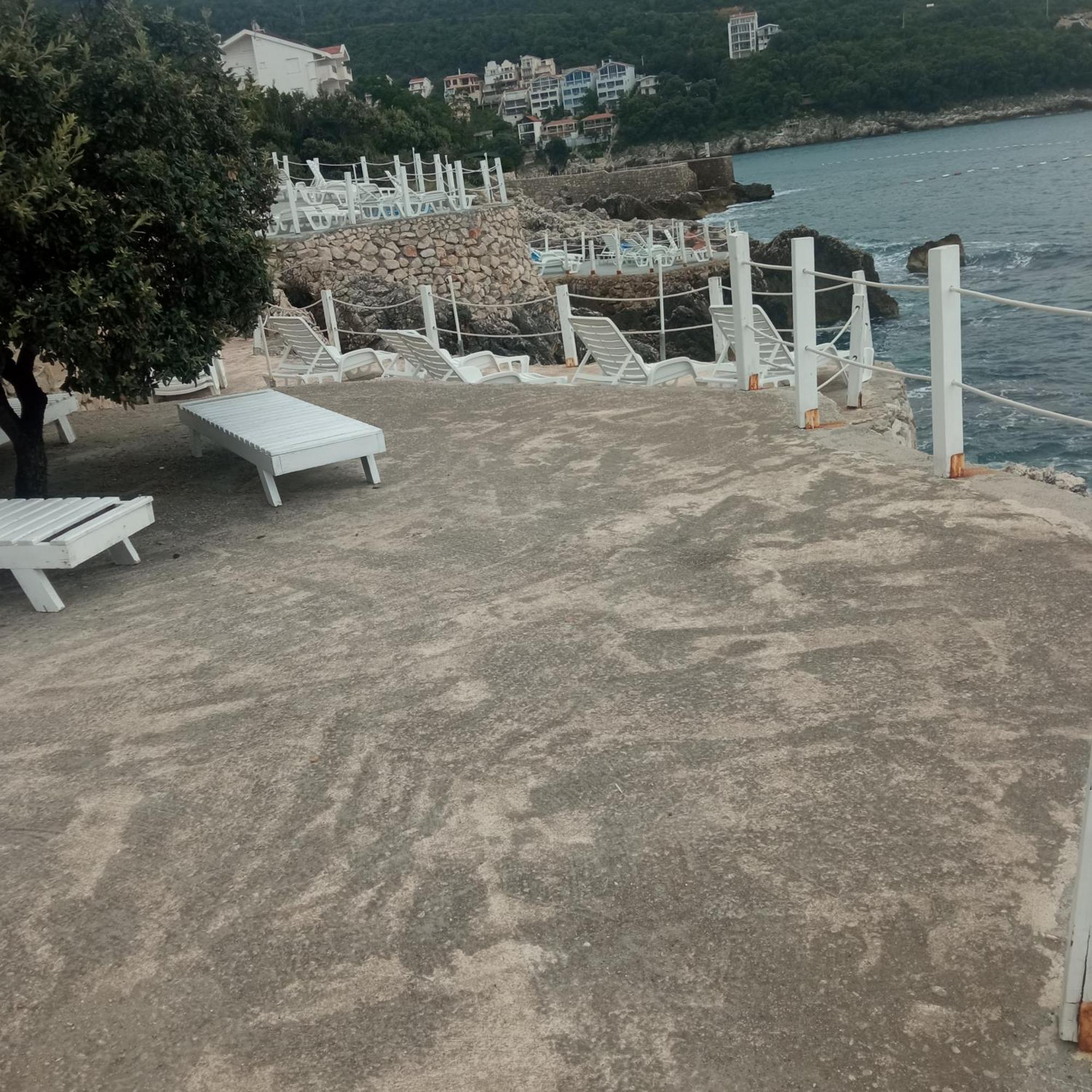 אוטייהא Apartmani Lux Sea מראה חיצוני תמונה