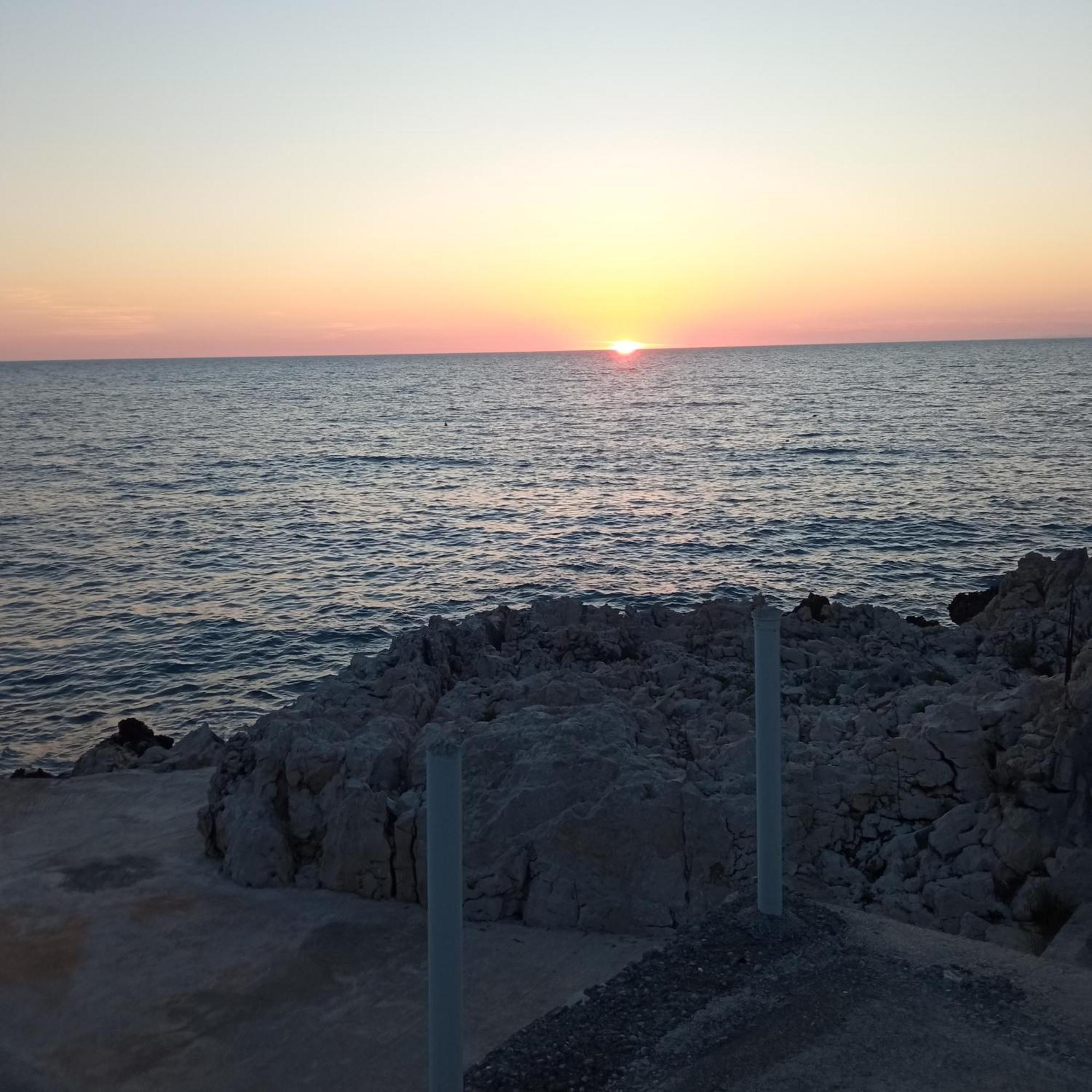 אוטייהא Apartmani Lux Sea מראה חיצוני תמונה