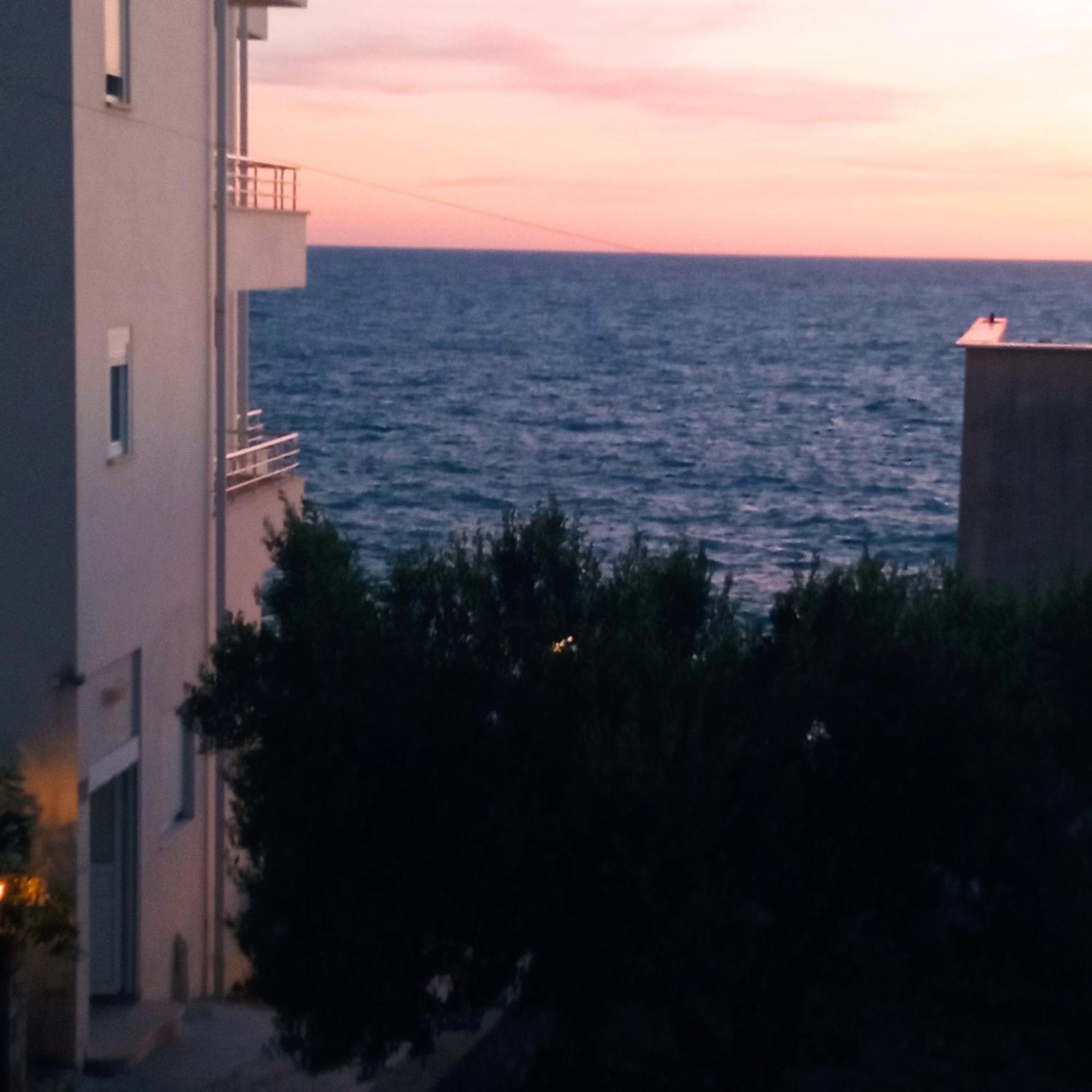 אוטייהא Apartmani Lux Sea מראה חיצוני תמונה