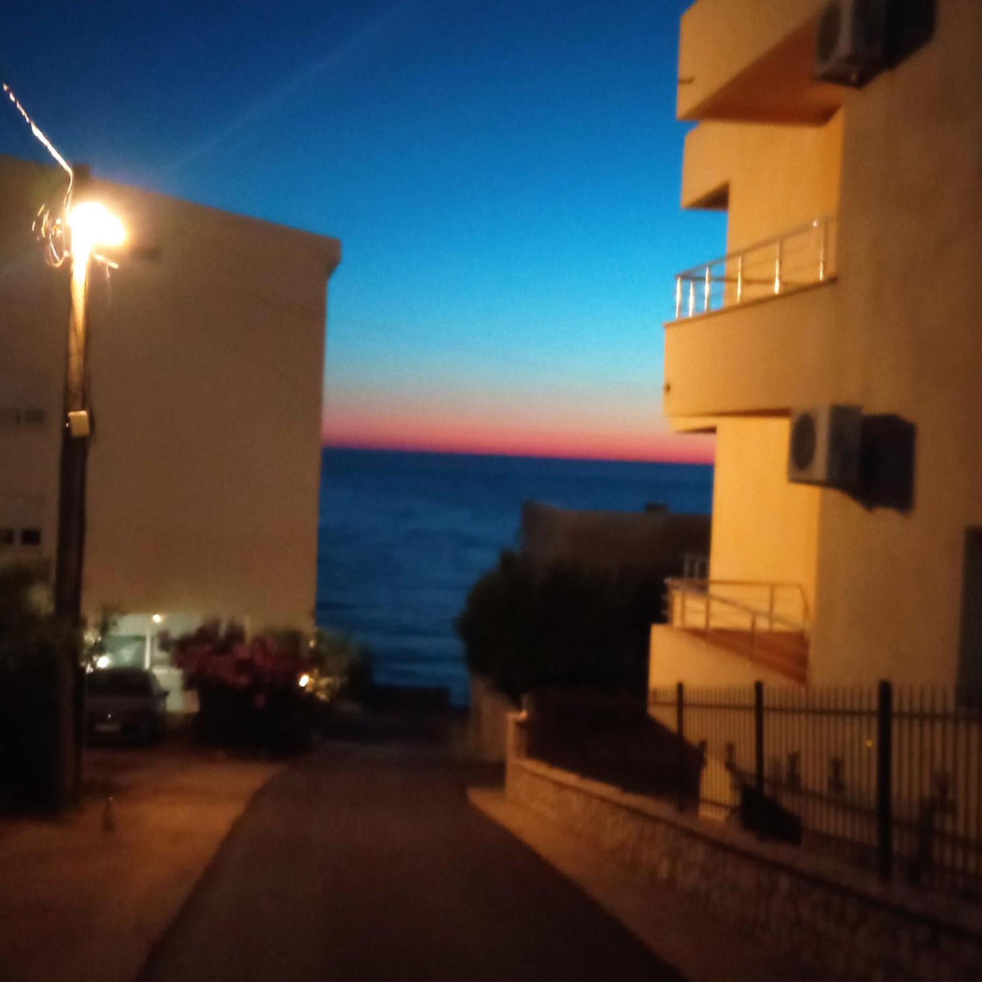 אוטייהא Apartmani Lux Sea מראה חיצוני תמונה