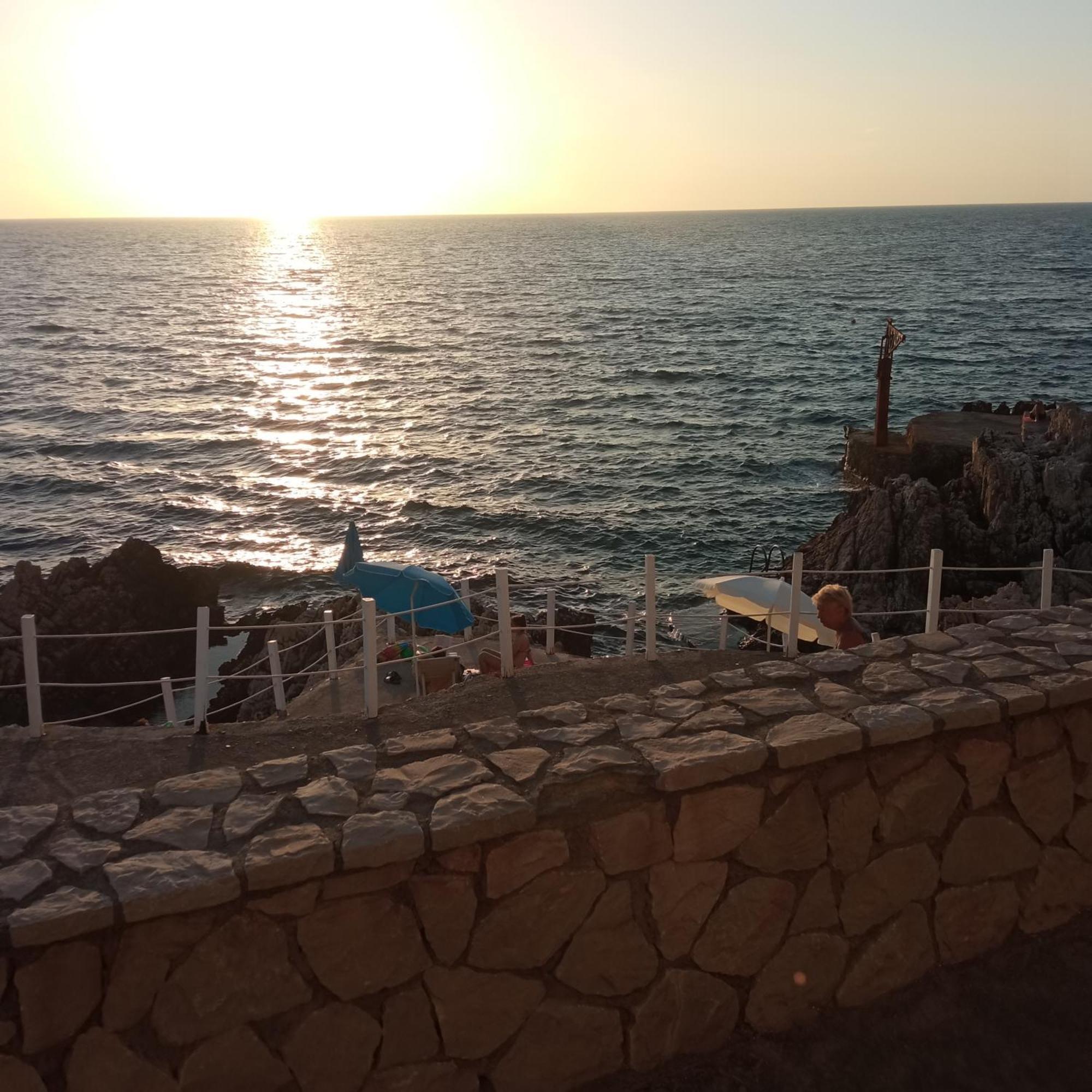 אוטייהא Apartmani Lux Sea מראה חיצוני תמונה